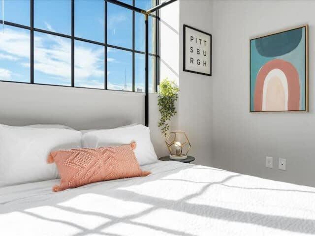 Cozysuites Gorgeous Sdo Downtown Apartment